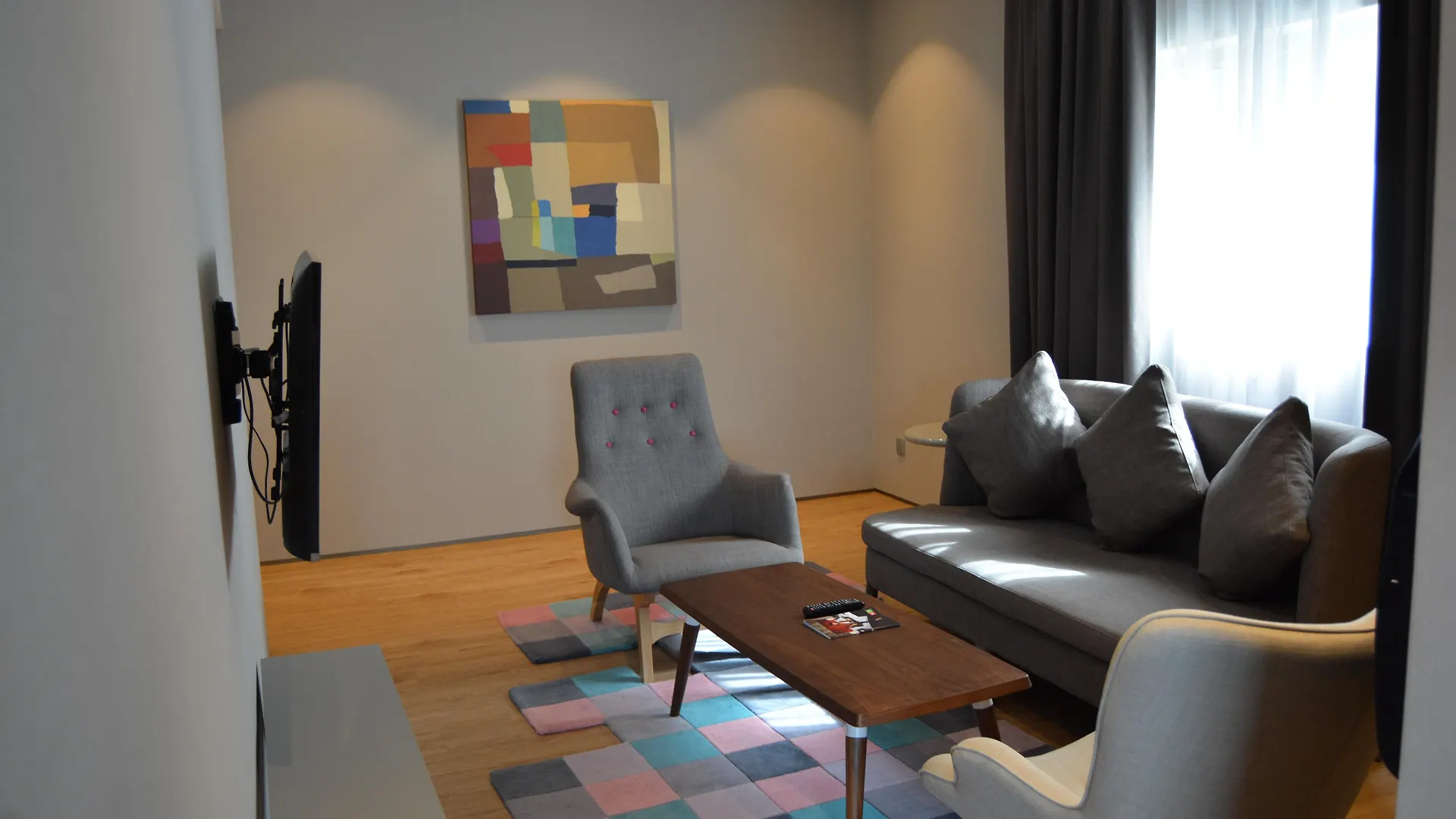 Hotel Ibis Styles Dubai Jumeira