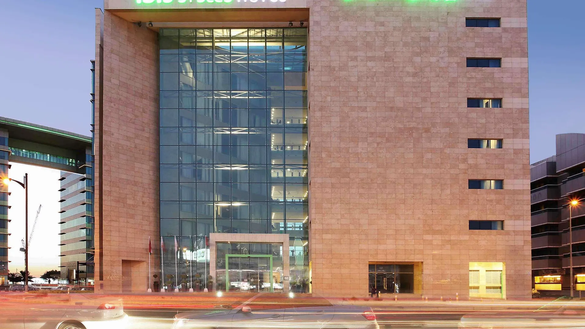 Ibis Styles Dubai Jumeira 3*,  Zjednoczone Emiraty Arabskie