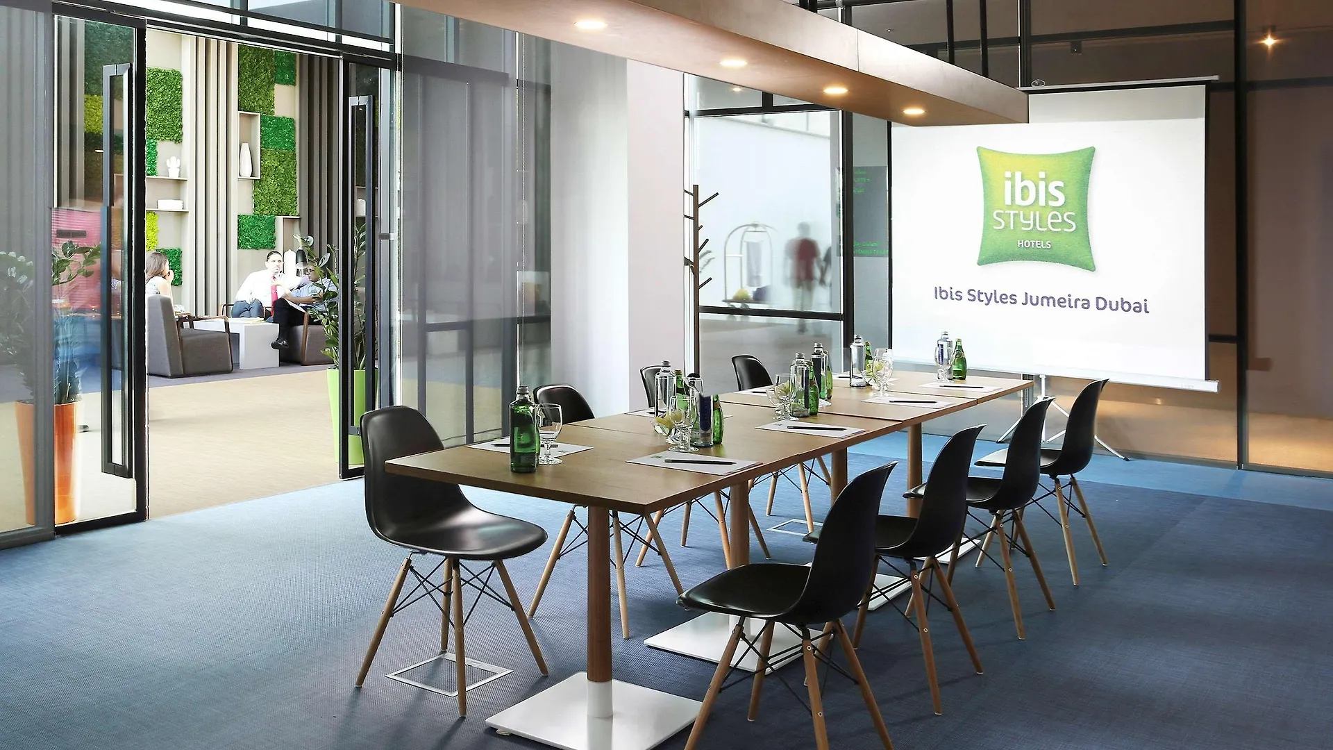Ibis Styles Dubai Jumeira מלון