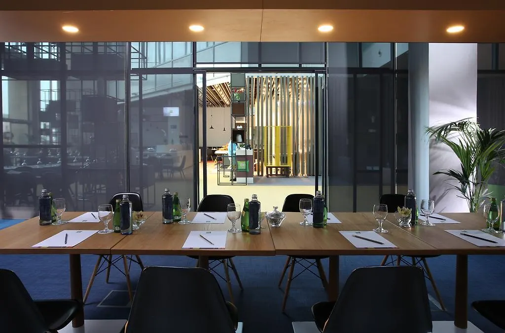 מלון Ibis Styles Dubai Jumeira